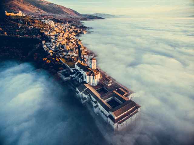 Assisi Over the Clouds Assisi Over the Clouds