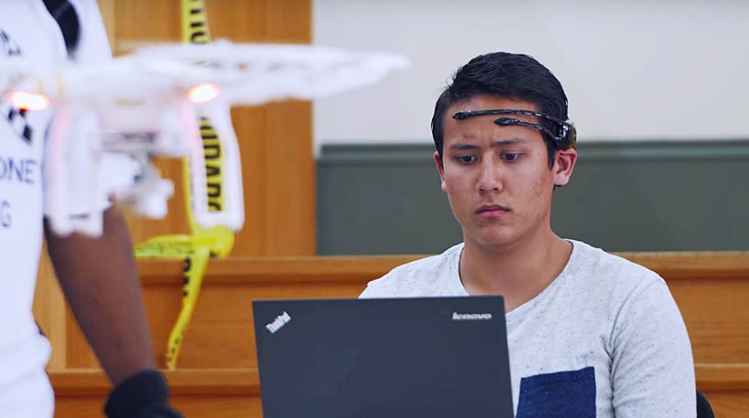 carrera de drones controlados por el cerebro
