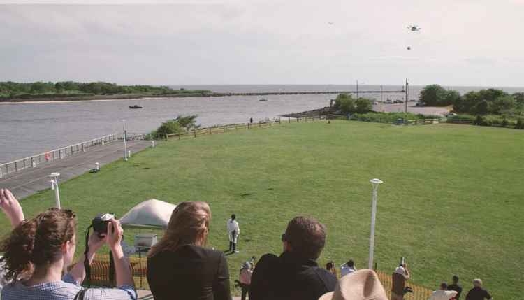 demostración entrega de Flirtey buque-tierra