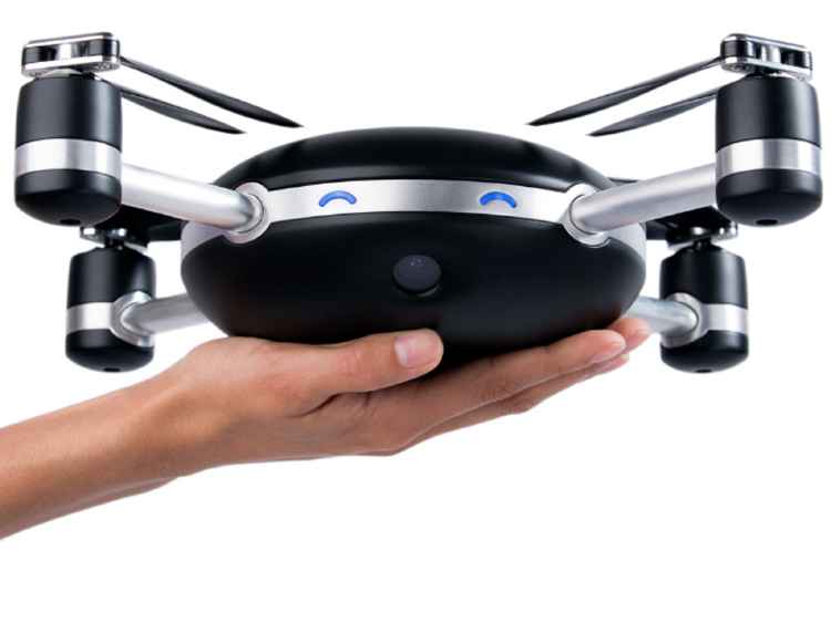 Lily, el drone autónomo que sigue a su dueño