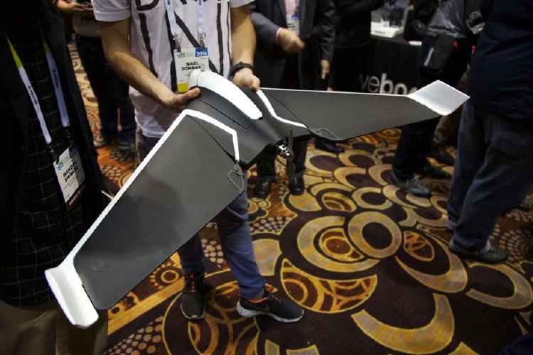Parrot Disco drone presentado en el CES