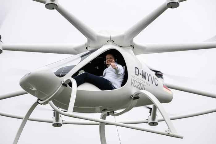 Alexander Zosel en el Volocopter de e-volo con 18 rotores